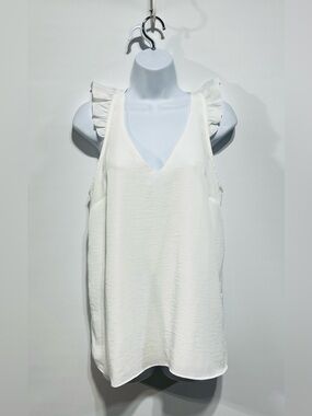 RIVER ISLAND White Ruffle Accented Top Size US 6 UK 10‎